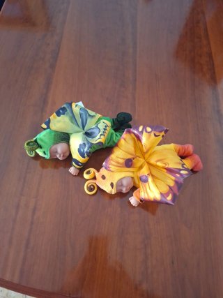 Muñecos bebé mariposa