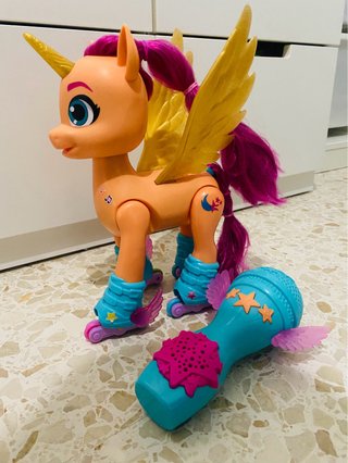 My Little Pony Sunny Canta e Pattina