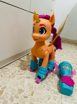 My Little Pony Sunny Canta e Pattina