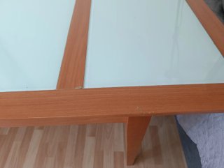 Mesa de comedor madera y cristal más sillas