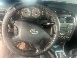 Toyota Avensis 2001