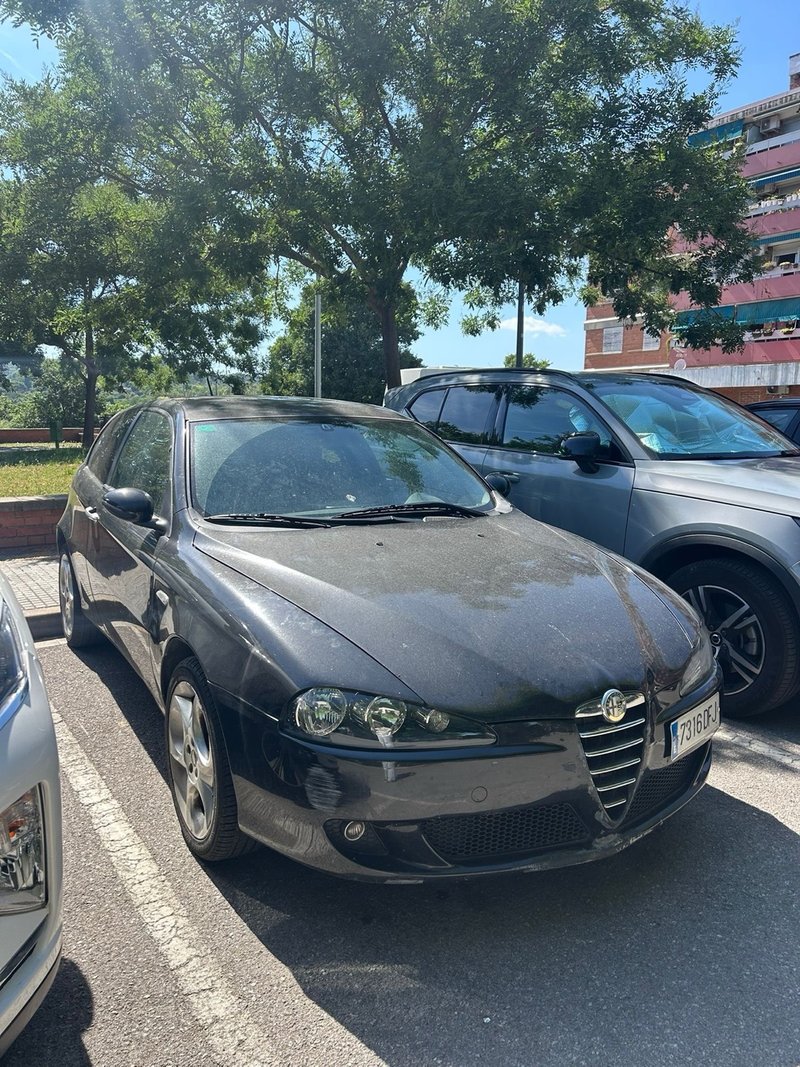 Alfa Romeo 147 2005 - foto 1