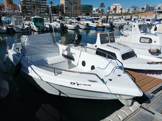 Barco Open 5.5 metros + Pantalán viento de levante