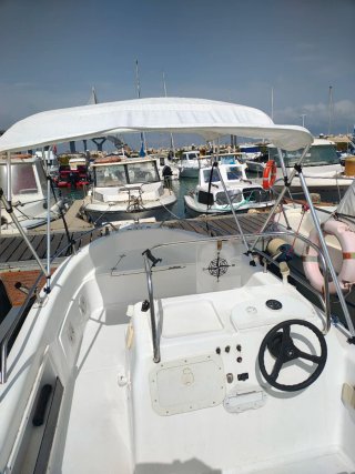Barco Open 5.5 metros + Pantalán viento de levante