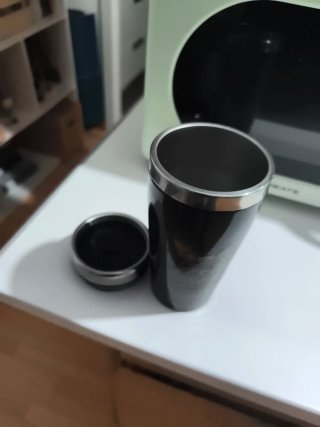 Termo Negro Los Juegos del Hambre