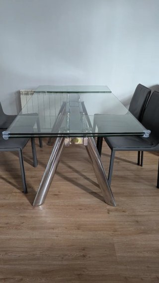 Mesa comedor extensible cristal y metal