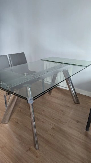 Mesa comedor extensible cristal y metal