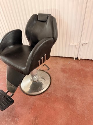Sillón de peluquería/maquillaje negro