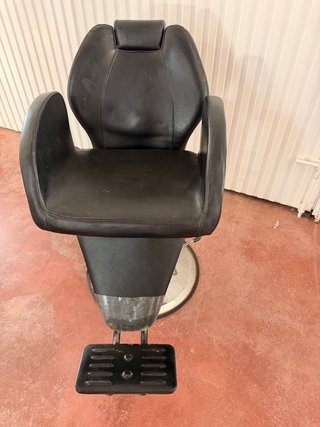 Sillón de peluquería/maquillaje negro
