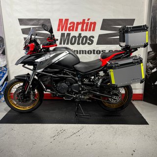 QJ MOTOR SRT 900 SX