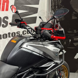 QJ MOTOR SRT 900 SX