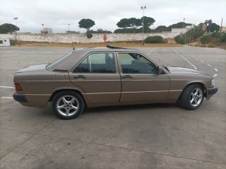 Mercedes-Benz 190 1993