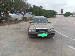 Mercedes-Benz 190 1993