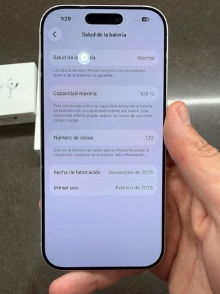 iPhone 17 + AIRPODS 3 NUOVO TRATTABILE