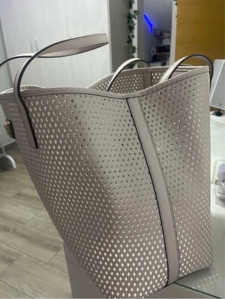 Bolso Guess de viaje y hombro