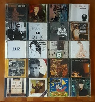 25 CDs Música en Español