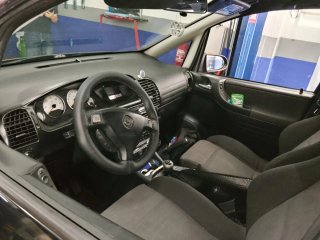 Opel Zafira 2002