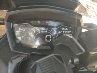 Aprilia Scooter Negra