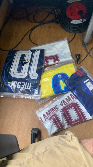 Venta de camisetas de fútbol