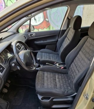 Peugeot 307 2004