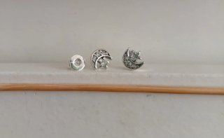 Pendientes de botón Luna y Estrella Brillantes