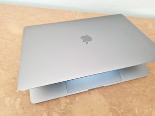 Apple MacBook Pro 15 i7 2.9GHz 16GB RAM 1TB SSD