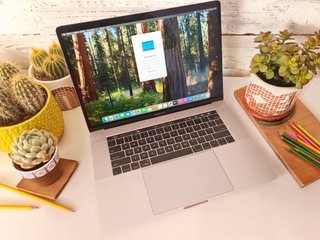 Apple MacBook Pro 15 i7 2.9GHz 16GB RAM 1TB SSD