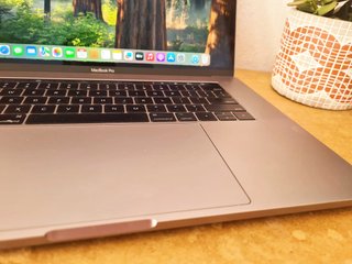 Apple MacBook Pro 15 i7 2.9GHz 16GB RAM 1TB SSD