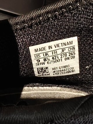 Adidas NMD Human Race Pharrell Williams. 42 2/3