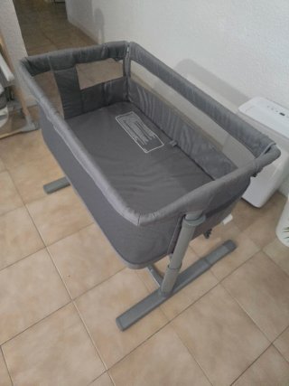 Cuna colecho Bebeconfort gris