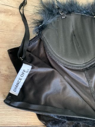 Body nero ciniglia piume taglia M/L