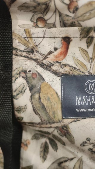 Bolso pañalera estampado aves