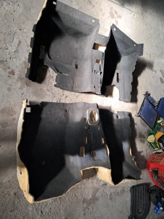 Moqueta maletero BMW E93