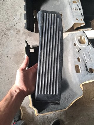 Moqueta maletero BMW E93