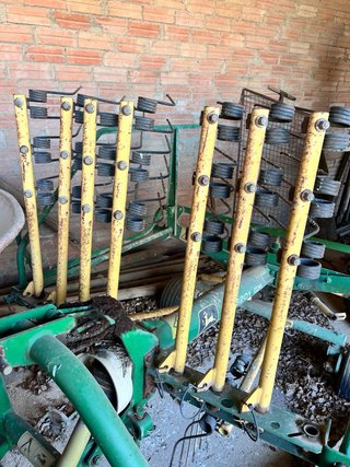 Rastrillo hilerador John Deere GA 3501 GM
