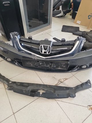 Paragolpes Delantero Honda Accord 2005 c/ lavafaro