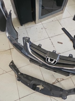 Paragolpes Delantero Honda Accord 2005 c/ lavafaro