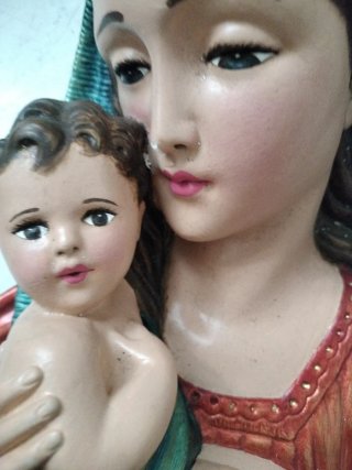 Virgen María con Niño