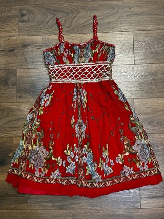Vestido boho estampado floral rojo