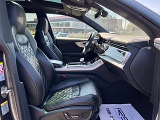 Audi Q8 SQ8 TFSI quattro tiptronic 373 kW