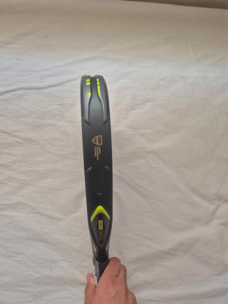 Pala de pádel Adidas Arrow Hit Carbon