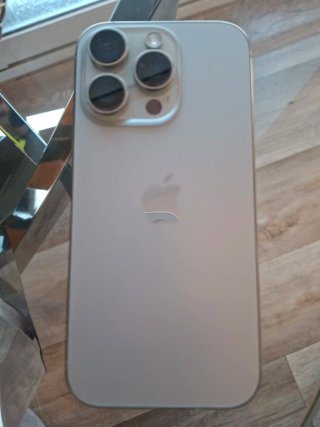 iPhone 16 Pro 128GB Libre