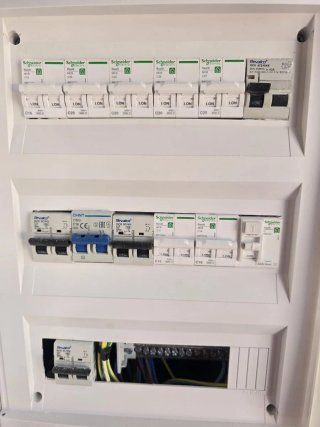 Instalación eléctrica, Acometida, Alta de Luz