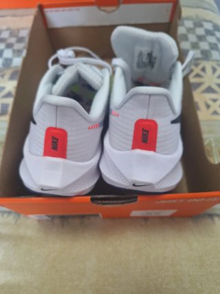 Nike Air Zoom Pegasus - Talla 38