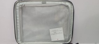 Maleta Delsey cabina negra nueva