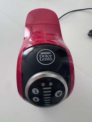Macchina da caffè Dolce Gusto rossa automatica