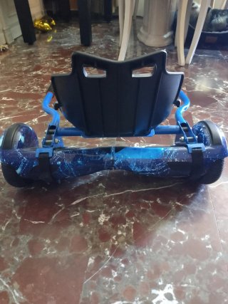 Hoverboard con asiento azul