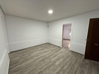 Piso en alquiler en Las Trescientas - San Francisco en Elda