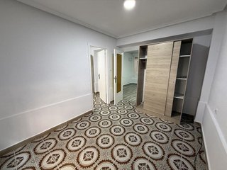 Piso en alquiler en Las Trescientas - San Francisco en Elda