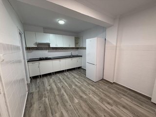 Piso en alquiler en Las Trescientas - San Francisco en Elda